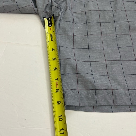 Travis Mathew Gray Plaid Shorts Size 34 - Picture 8 of 9